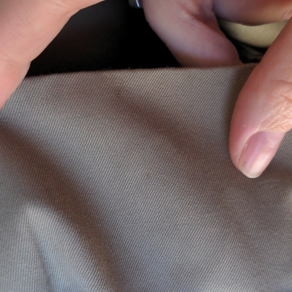 Vintage Burberry Men's Trench Coat - Picture 11 of 12